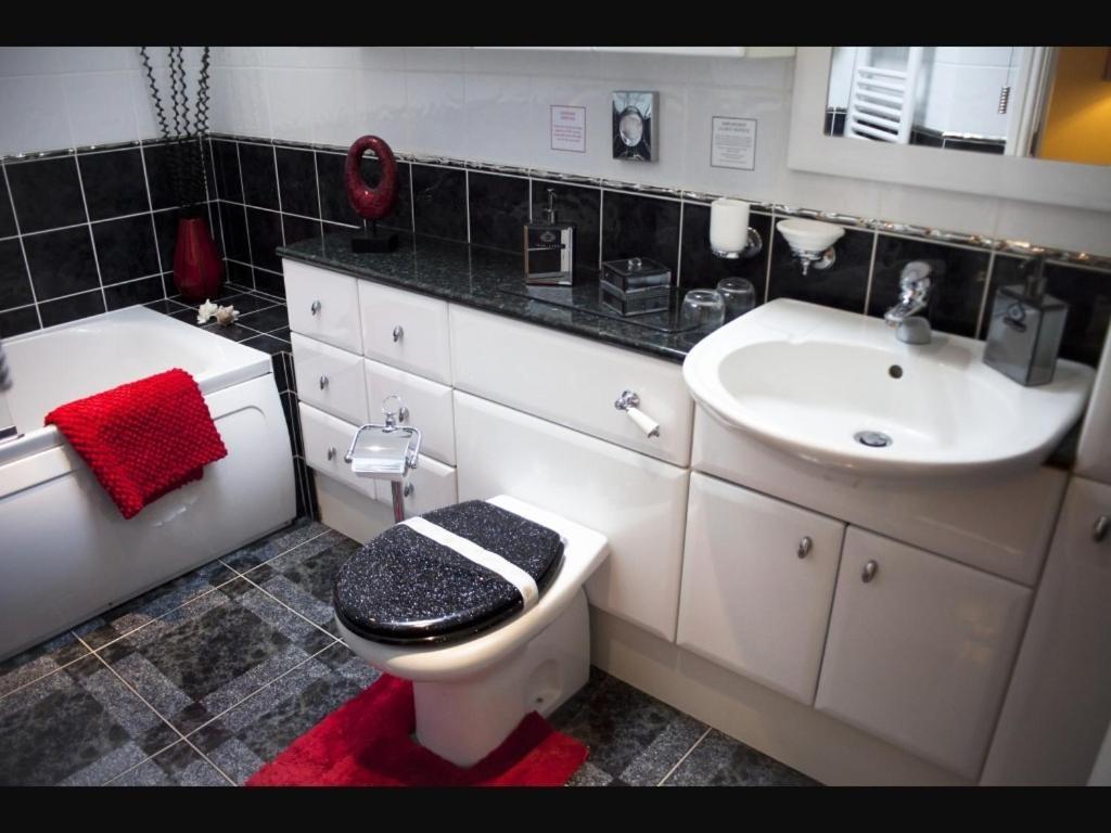 Y Garth Luxury Bed And Breakfast Dinas  Kamer foto